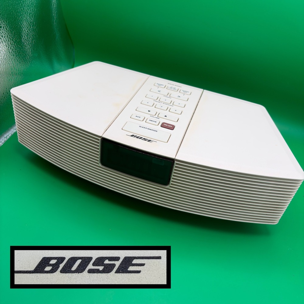 VTG Bose Wave Radio AWR1-1W Tabletop AM/FM Alarm Clock White WORKING - No Remote